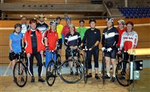 et hop, une photo de l'&eacute;quipe avant de rendre le matos !