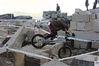 Arthur toujours... pas facile ces blocs dispers&eacute;s, c'est Wangen !