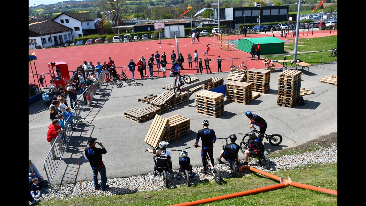 2025-04-26_demo-velo-Comptoir-Oron_14_tous