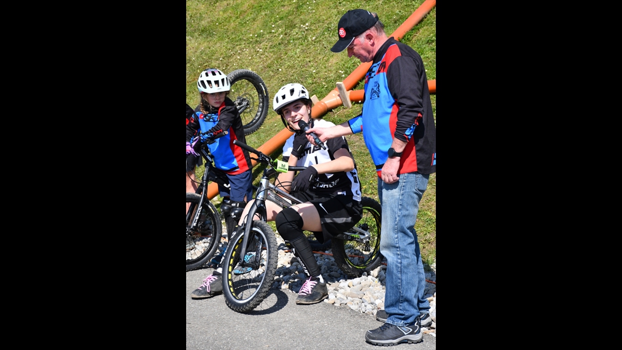 2025-04-26_demo-velo-Comptoir-Oron_53_Nina