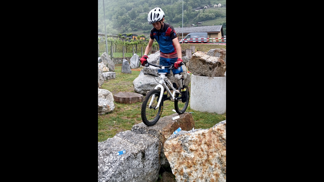 2025-05-03_Velo-SC1_Malvaglia_Nathanael Gauthey_cat-Benjamin_02_web