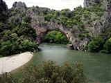L'Ard&egrave;che est son "Pont d'Arc", proche du Chamadou...