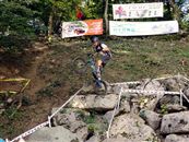 Trial de Bex le 14 sept. 2014, Arthur Prod'hom saute de bloc en bloc ! (photo Jean P.)