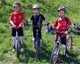 Les cat&eacute;gories pour cette saison 2015 : Les Poussins, Jules, Th&eacute;o et Alec  (photo: Martine)