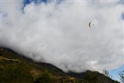 9 novembre : concours interne du Club &agrave; Fully, des nuages et un parapente qui...