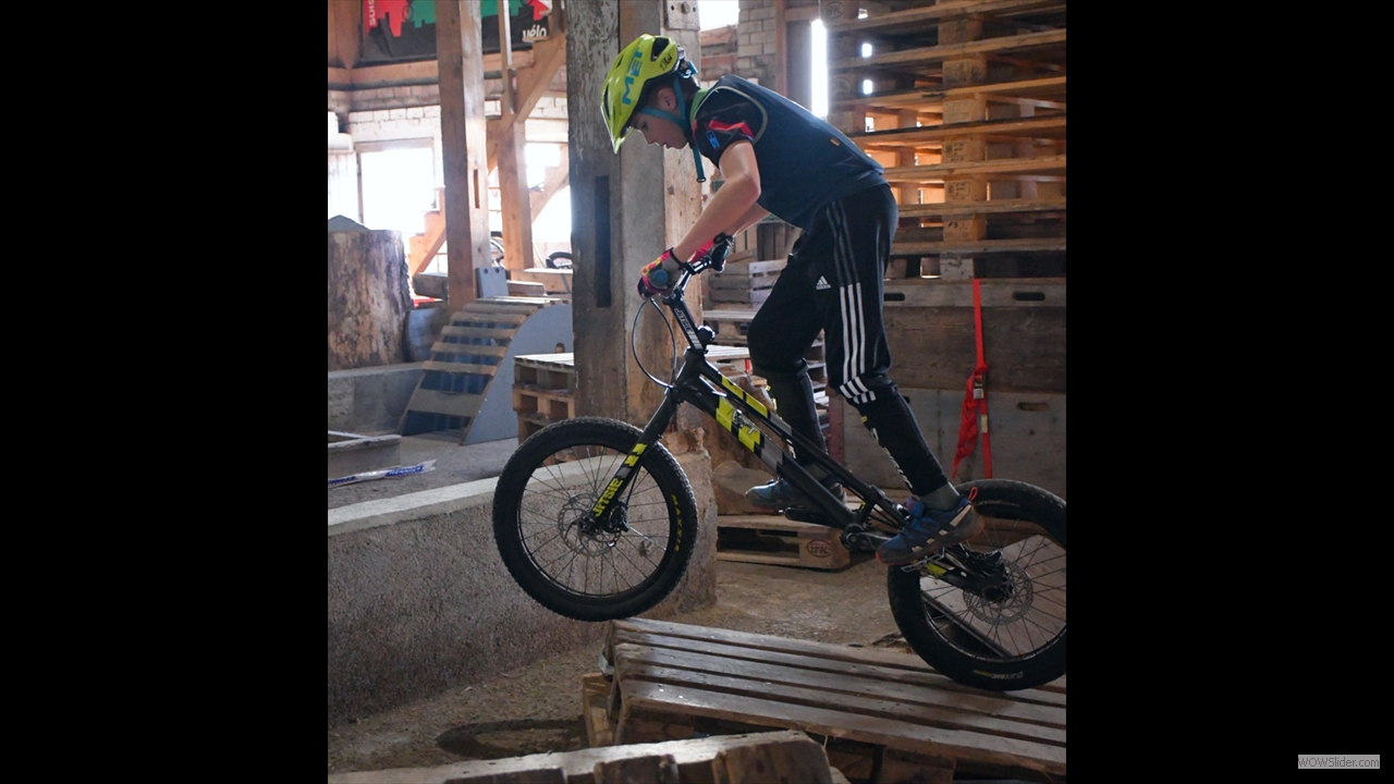 2024-11-16_Velo-concours-interne_7464_Theo