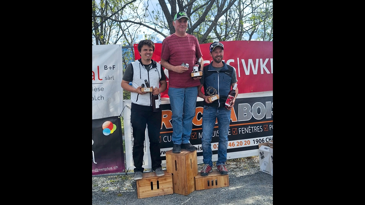 2025-04-27_trial-Saviese_07_photo-Suzanne_podium-Fun